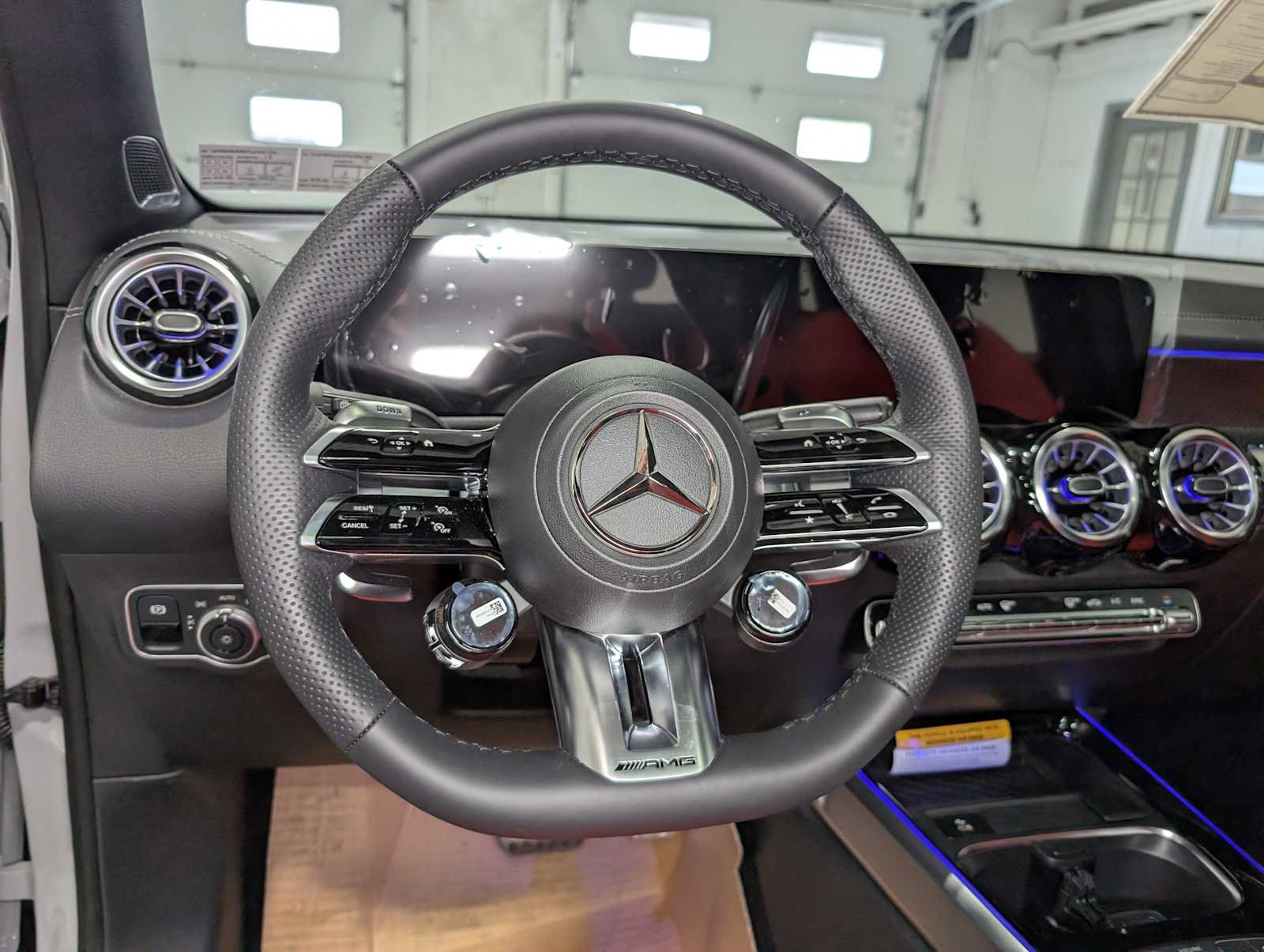New 2026 Mercedes-Benz GLB 35 AMG 4MATIC image 33