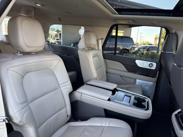 Certified 2022 Lincoln Navigator Reserve image 10