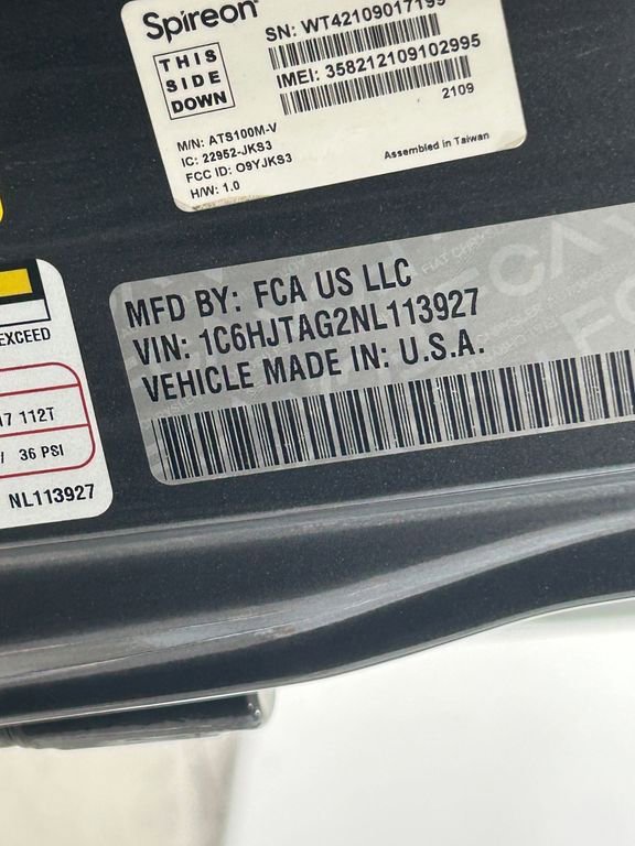 Used 2022 Jeep Gladiator Sport image 35