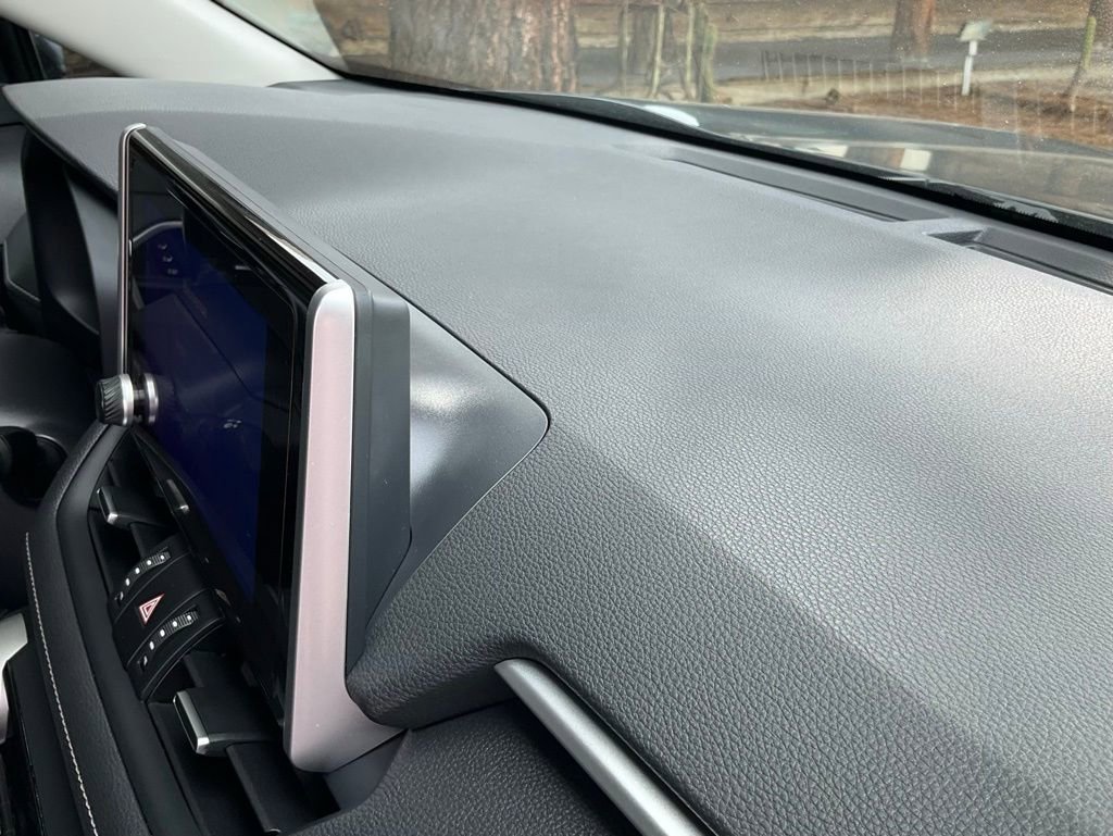 Used 2024 Toyota RAV4 XLE Premium image 53