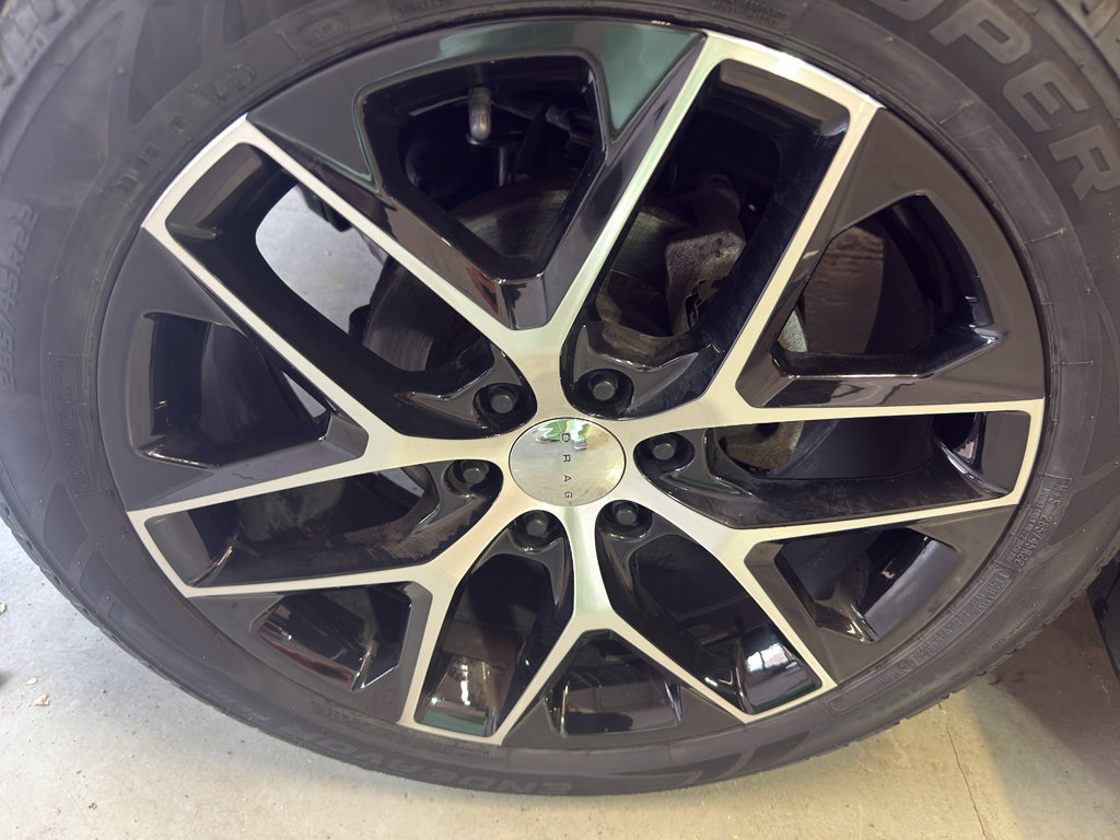 Used 2018 GMC Yukon XL Denali w/ Denali Ultimate Package image 34