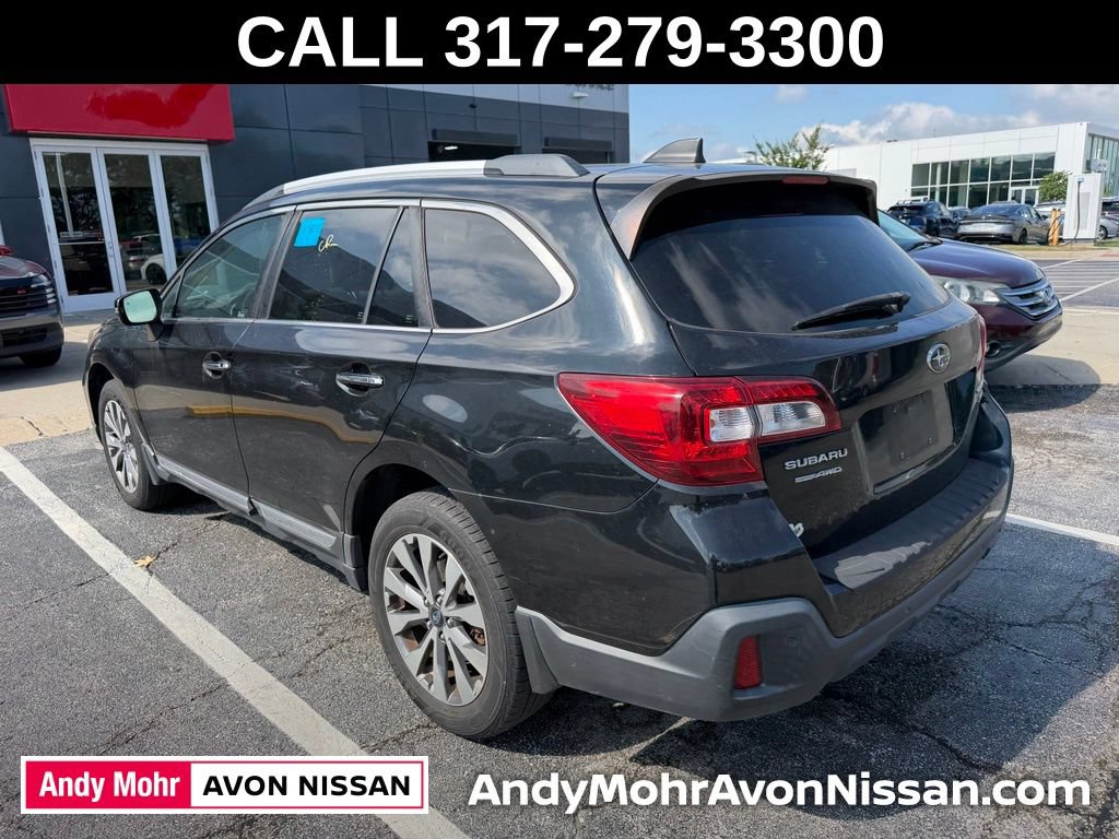 Used 2018 Subaru Outback 3.6R Touring AWD/4WD image 4