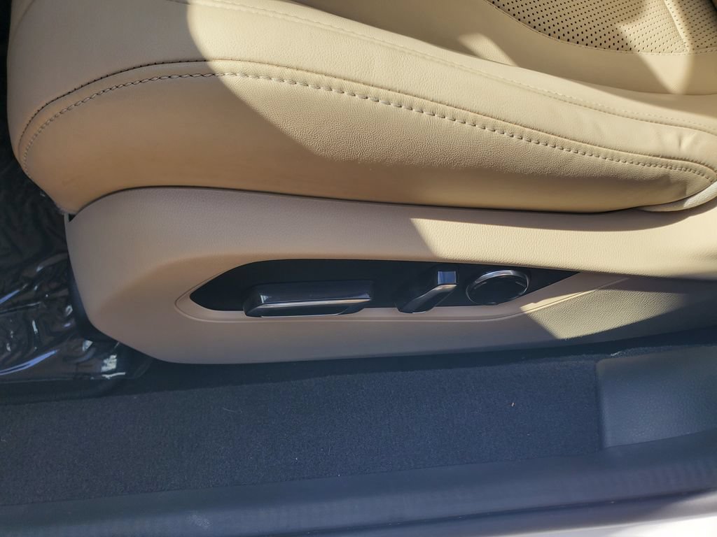 Used 2021 Acura TLX w/ Technology Package FWD image 18