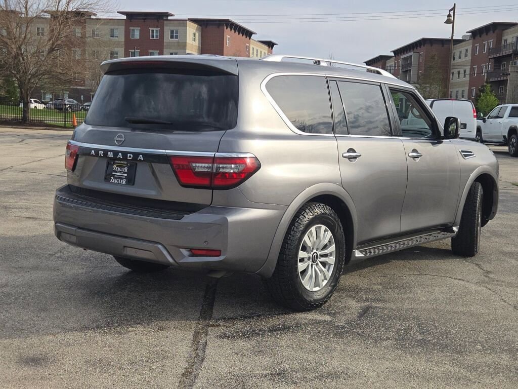 Used 2024 Nissan Armada SV image 12