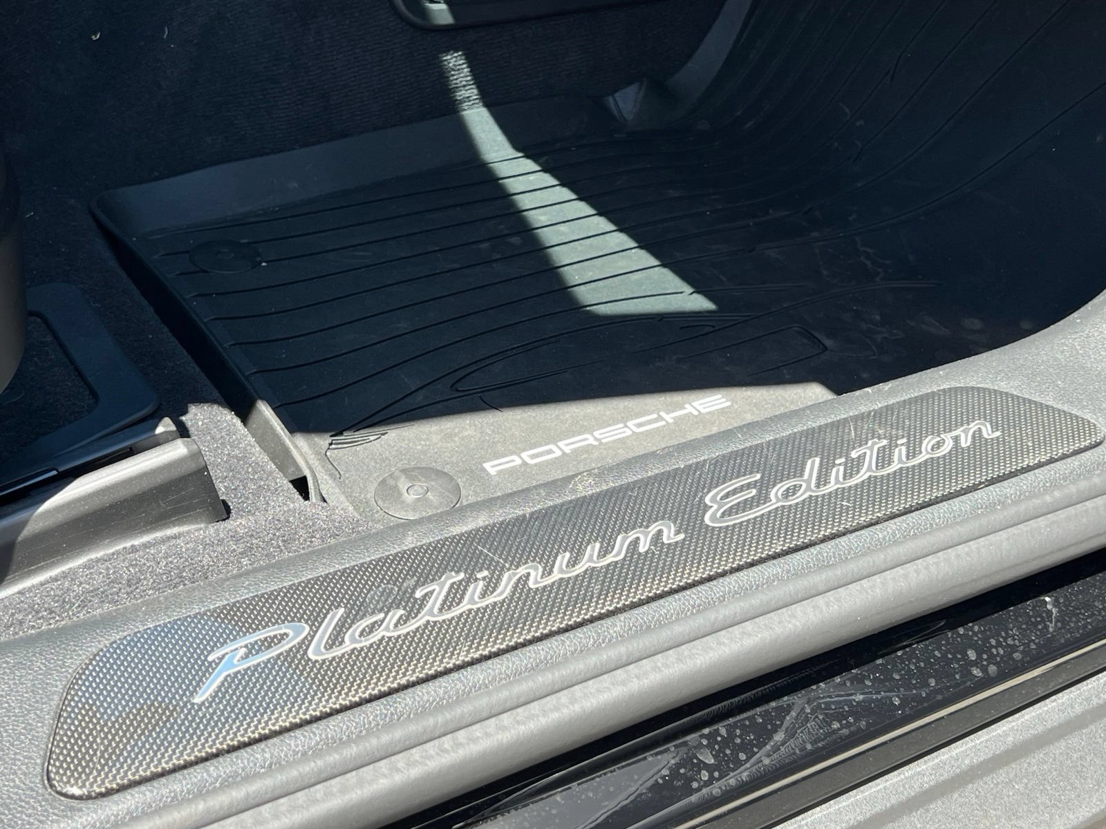 Certified 2023 Porsche Panamera 4 Platinum Edition AWD/4WD image 39