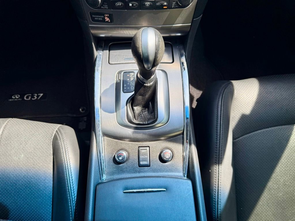 Used 2013 INFINITI G37 x Sedan w/ Premium Pkg AWD/4WD image 20