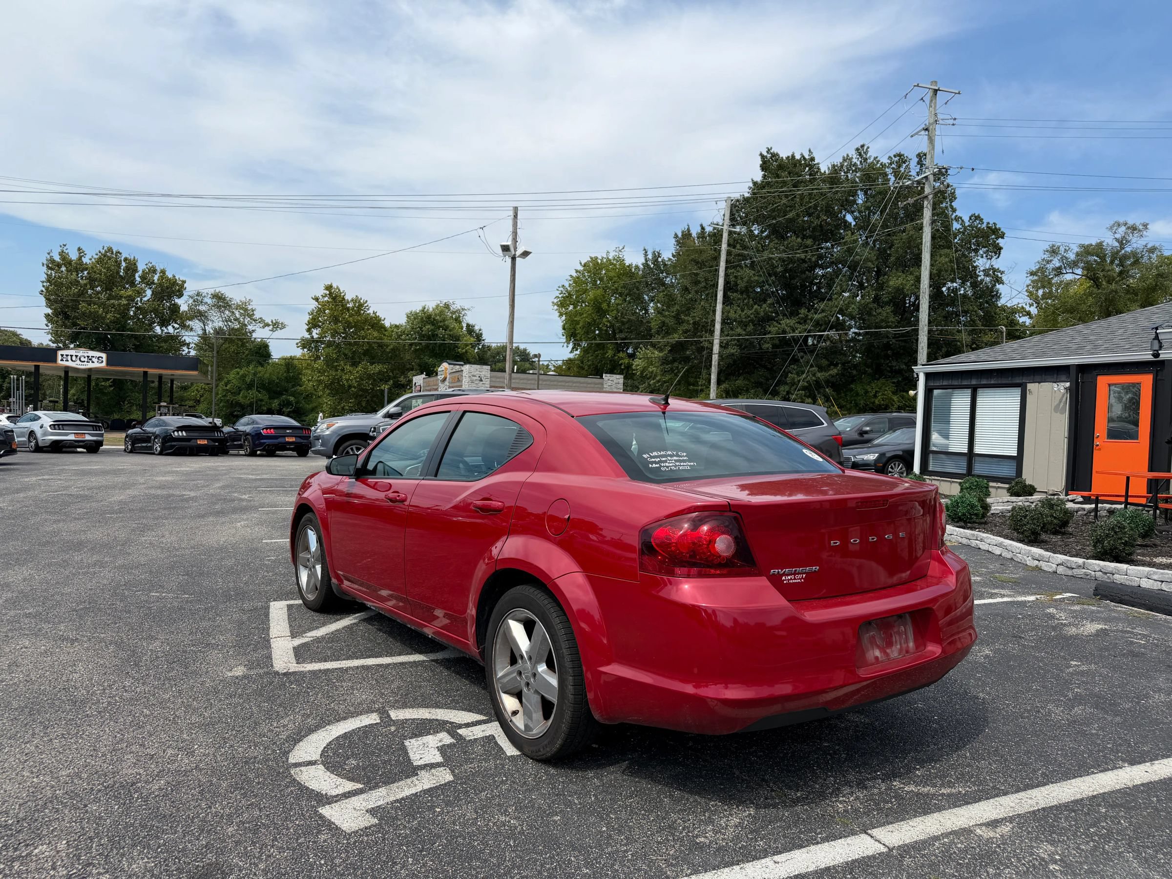 Used 2014 Dodge Avenger SE FWD image 3