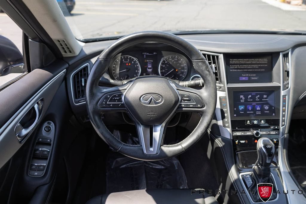 Used 2019 INFINITI Q50 Luxe w/ Essential Package (3.0T Luxe) AWD/4WD image 2
