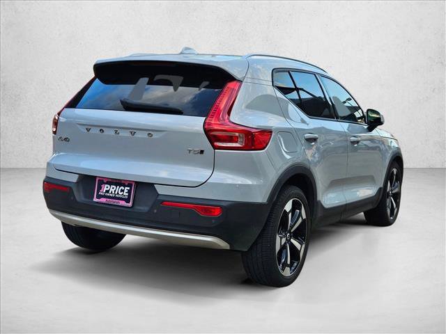 Used 2020 Volvo XC40 T5 Momentum AWD/4WD image 5