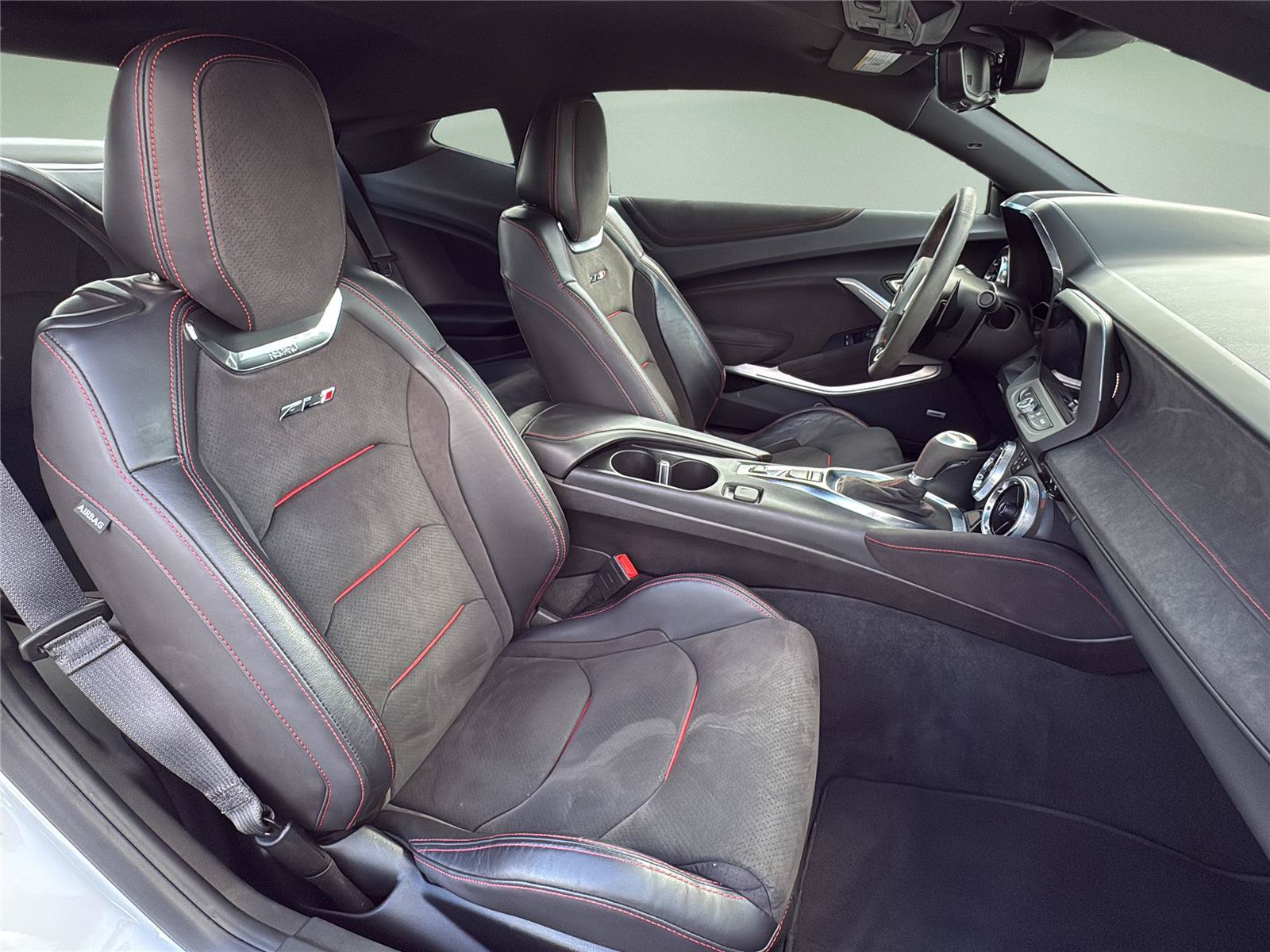 Used 2023 Chevrolet Camaro ZL1 RWD image 19