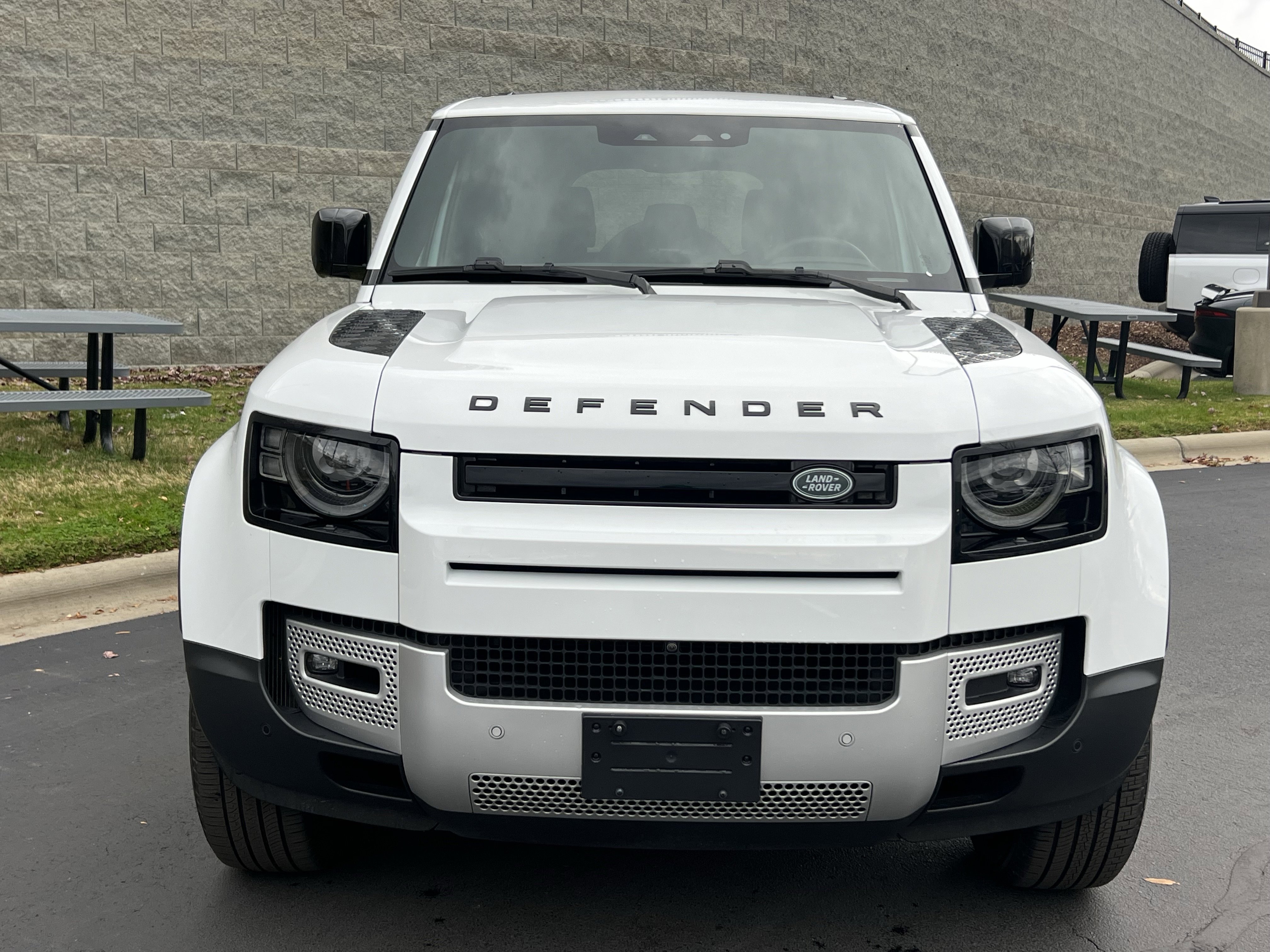 Certified 2025 Land Rover Defender 110 S image 10