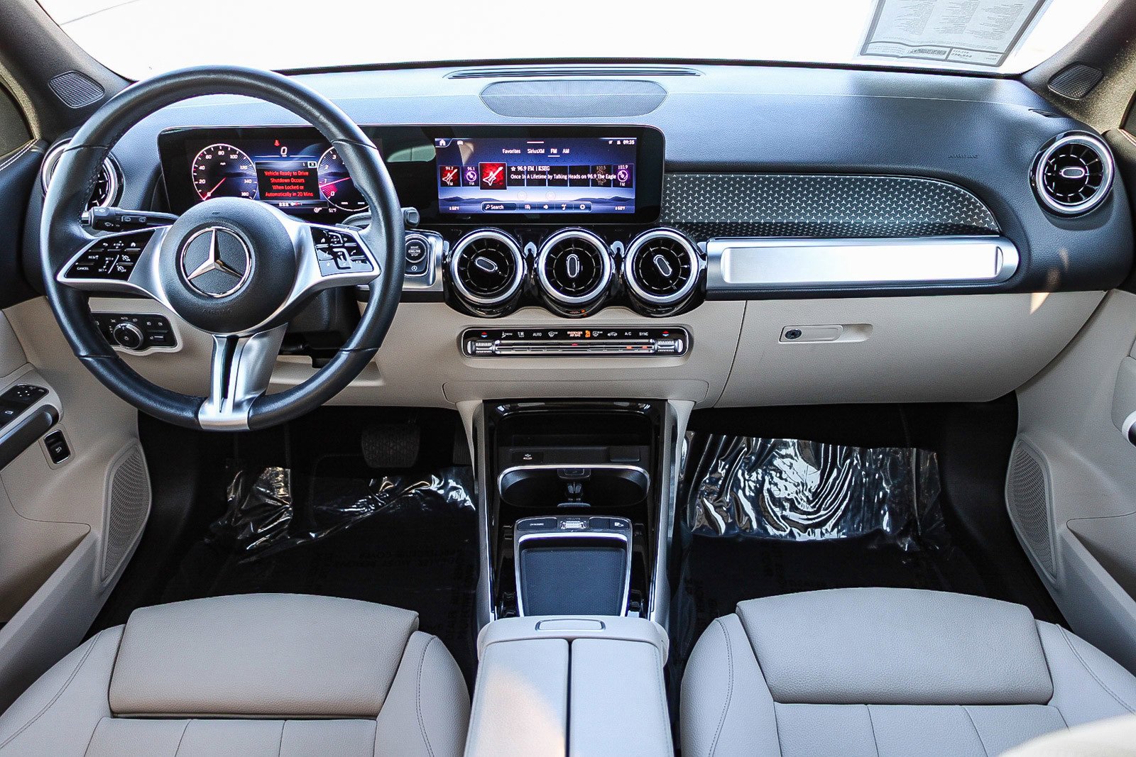 Certified 2025 Mercedes-Benz GLB 250 4MATIC image 12