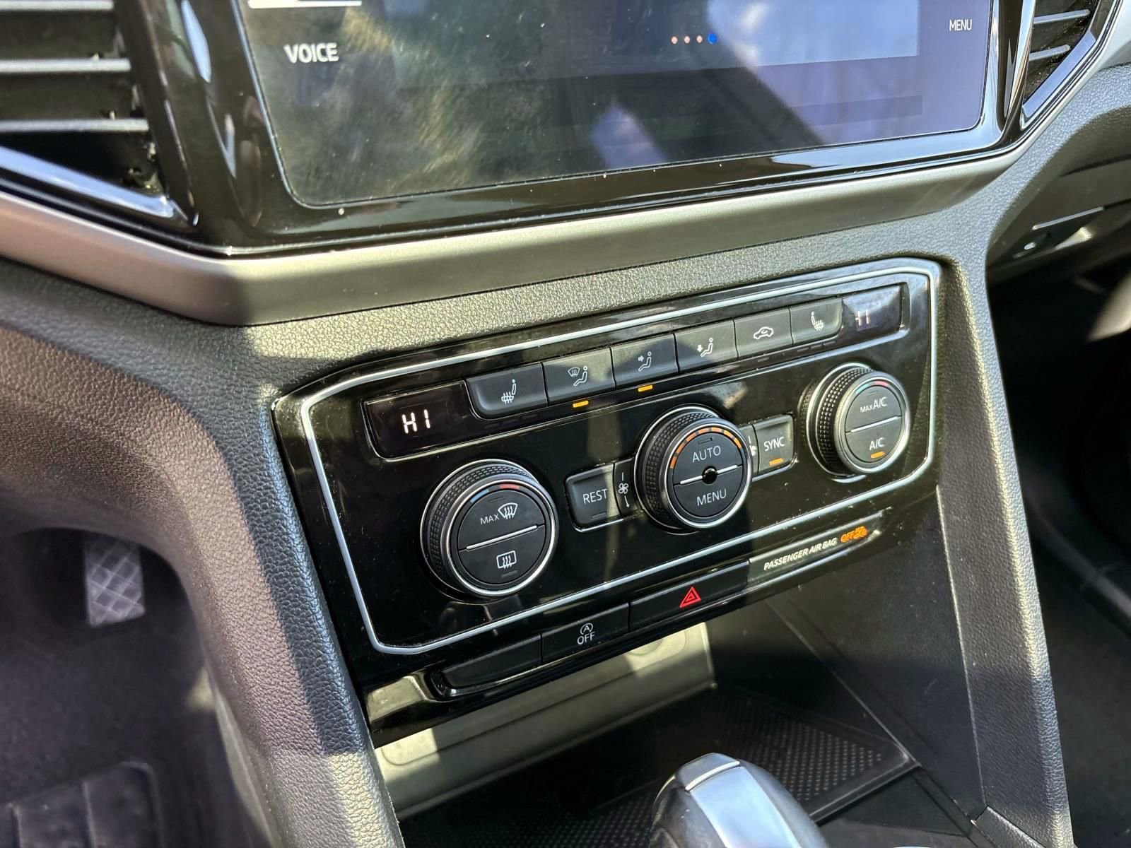 Used 2023 Volkswagen Atlas SE w/ Panoramic Sunroof Package image 21