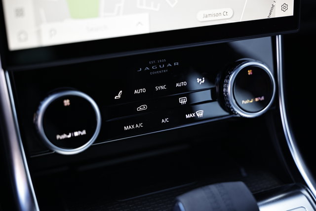 New 2024 Jaguar XF R-Dynamic SE AWD/4WD image 49