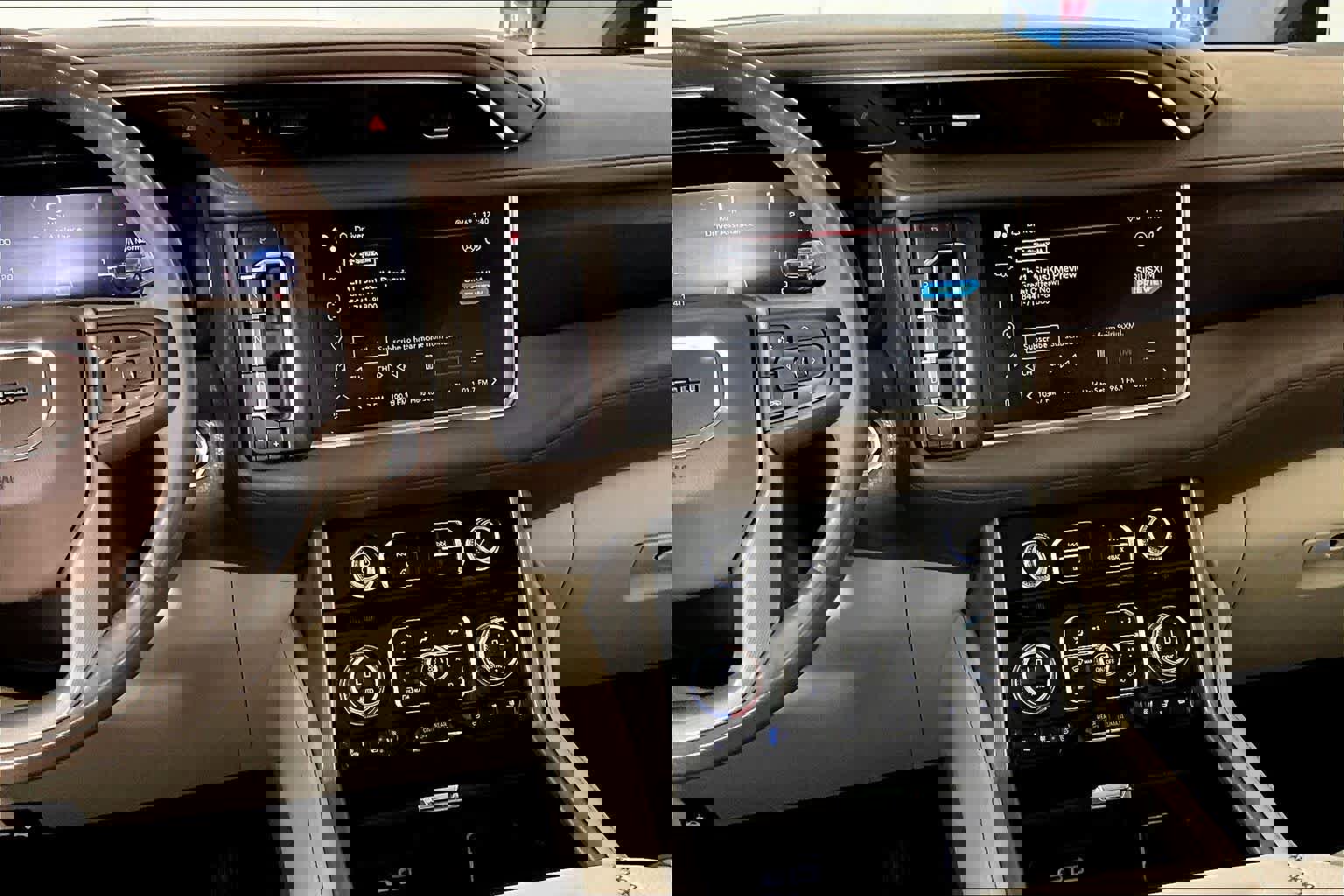 Certified 2023 GMC Yukon XL Denali image 6