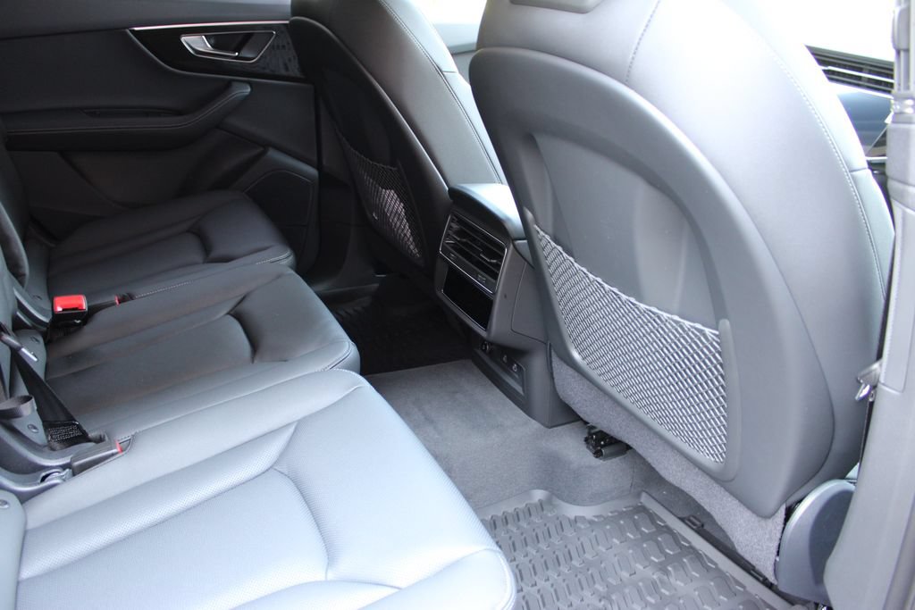 New 2025 Audi Q7 3.0T Premium Plus AWD/4WD image 46