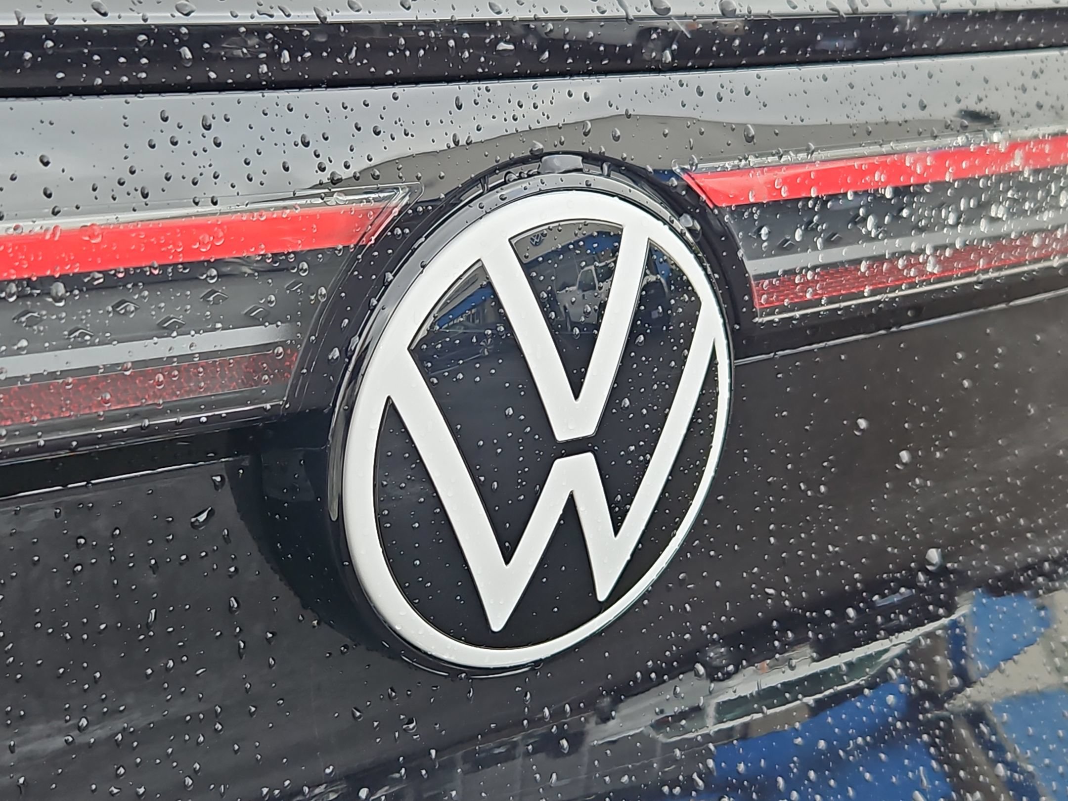 Used 2023 Volkswagen ID.4 Pro RWD image 26
