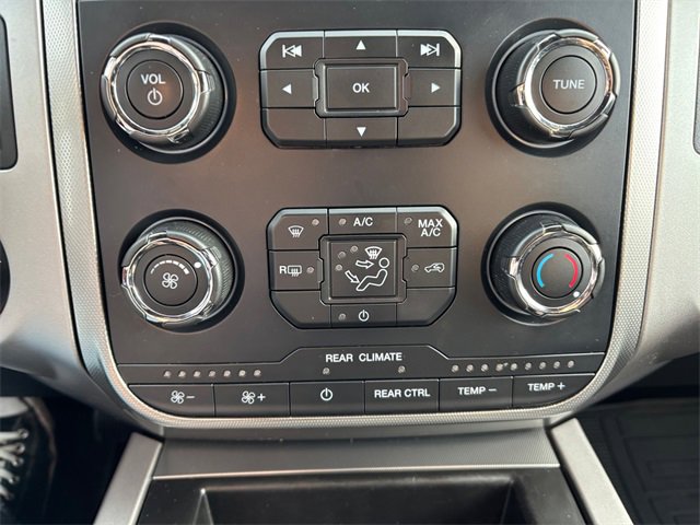 Used 2017 Ford Expedition XLT image 22