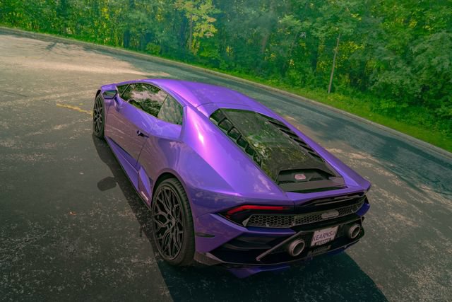 Used 2021 Lamborghini Huracan EVO RWD image 35