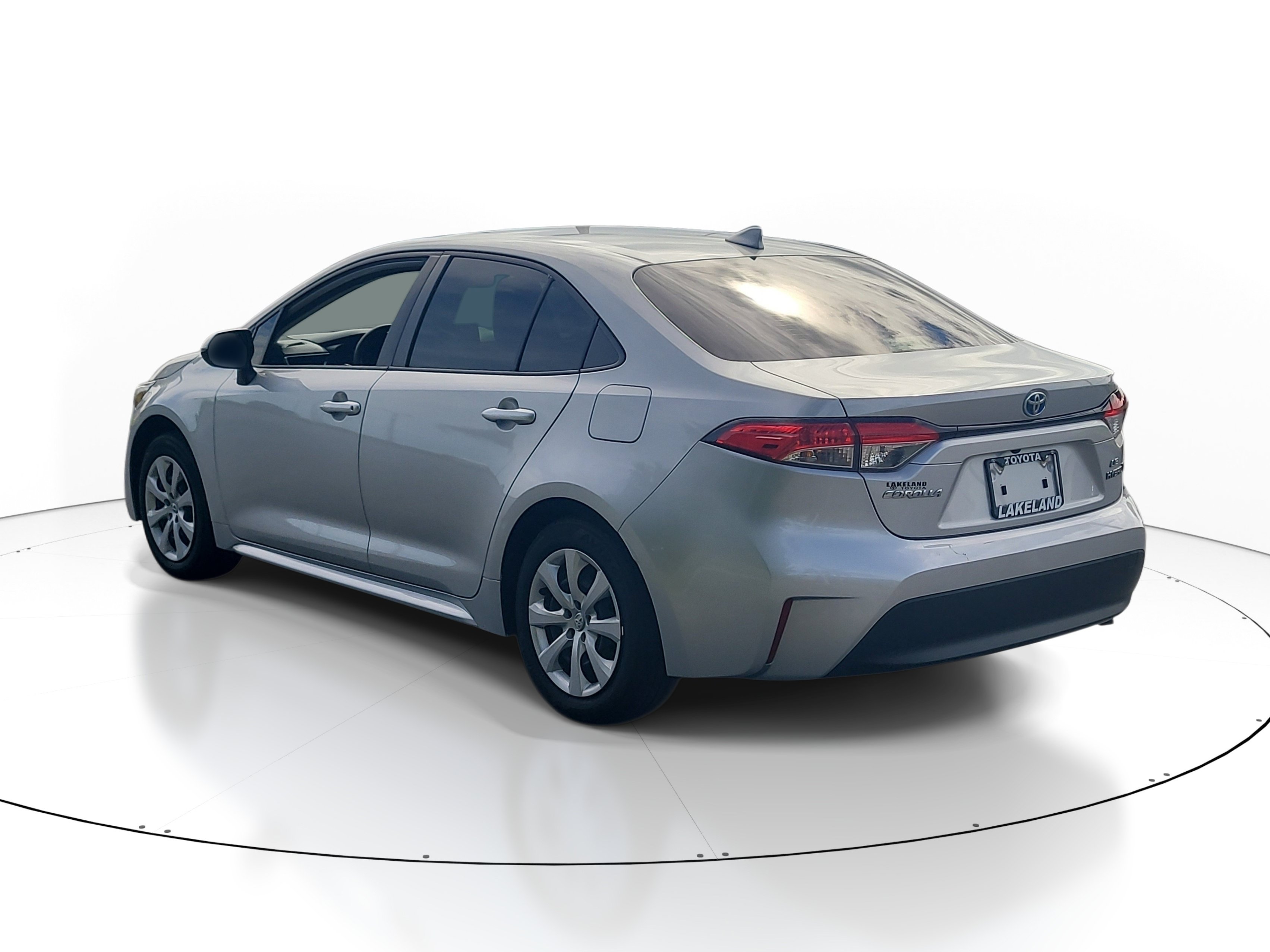 Certified 2024 Toyota Corolla LE FWD image 5