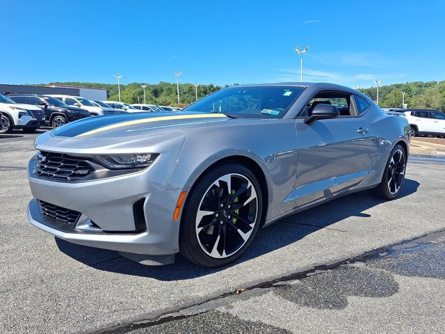 Used 2023 Chevrolet Camaro LT RWD image 3