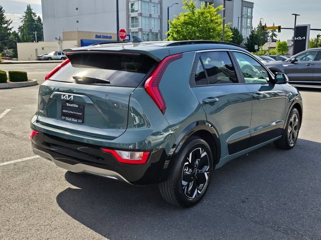 Certified 2024 Kia Niro Wind w/ Wind Preserve Package FWD image 6