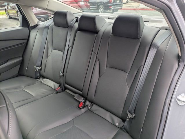 Used 2023 Honda Accord Touring image 30