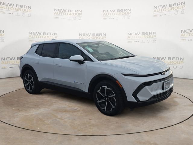 New 2026 Chevrolet Equinox EV LT FWD image 7