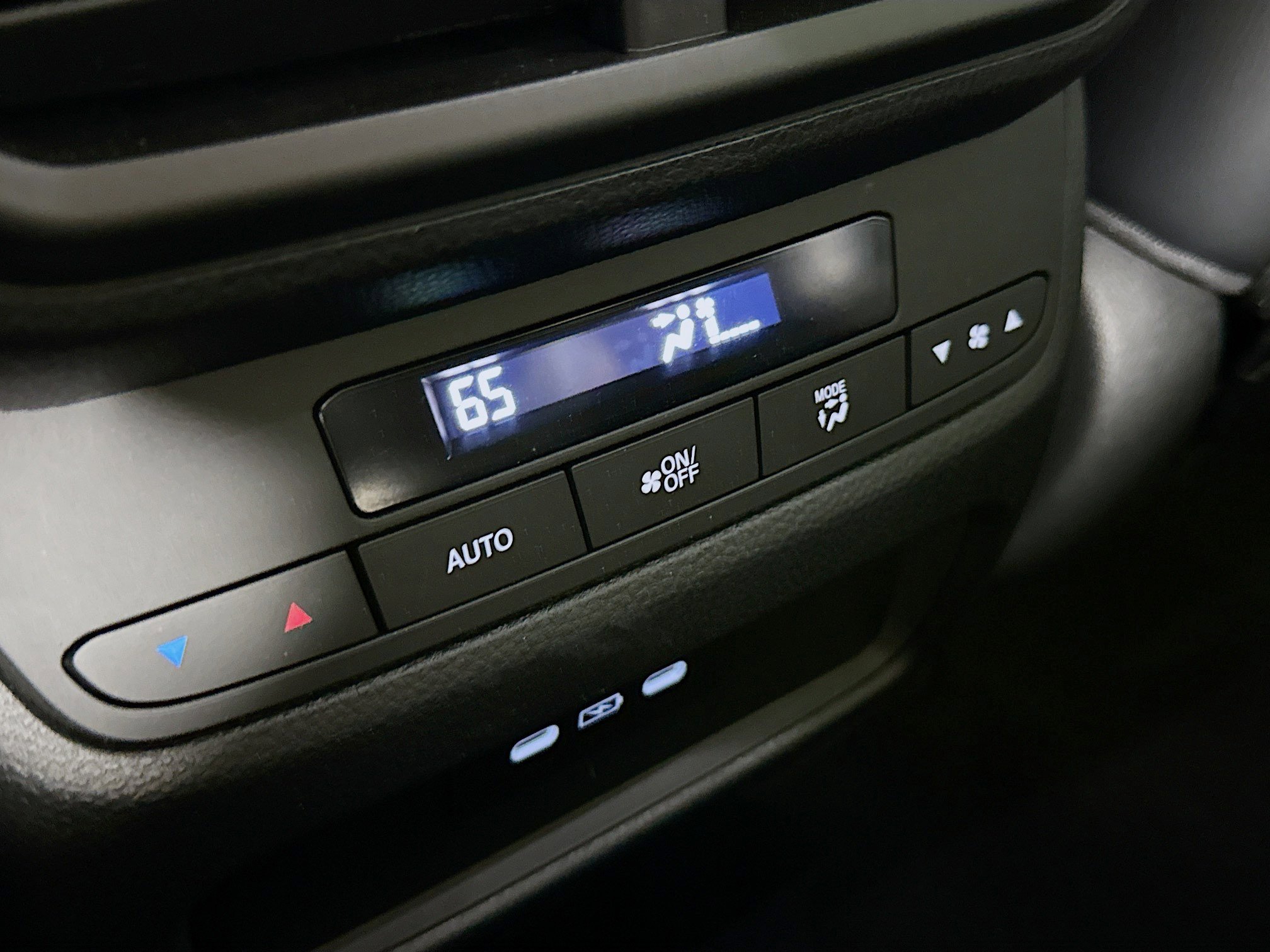 Certified 2025 Honda Pilot Touring image 31