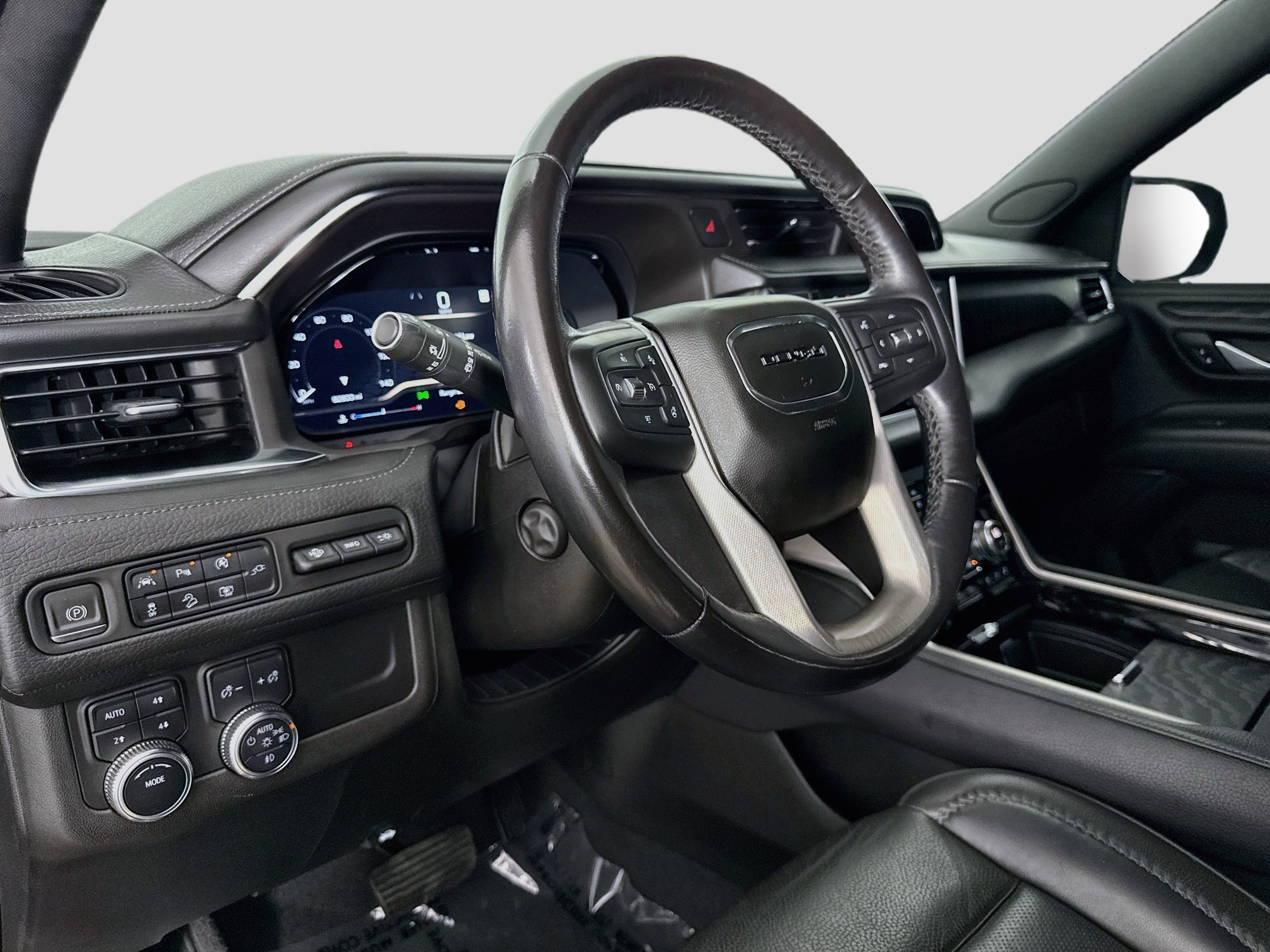 Used 2022 GMC Yukon Denali AWD/4WD image 11