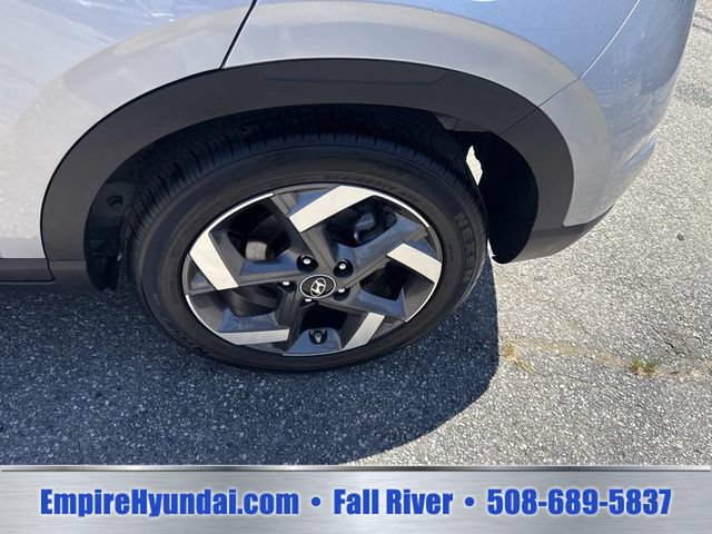 Certified 2026 Hyundai Venue SEL FWD image 11