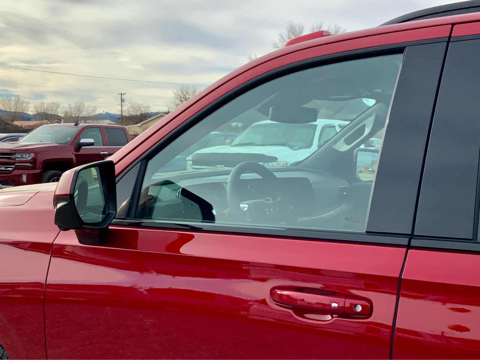 New 2026 Chevrolet Suburban RST image 12