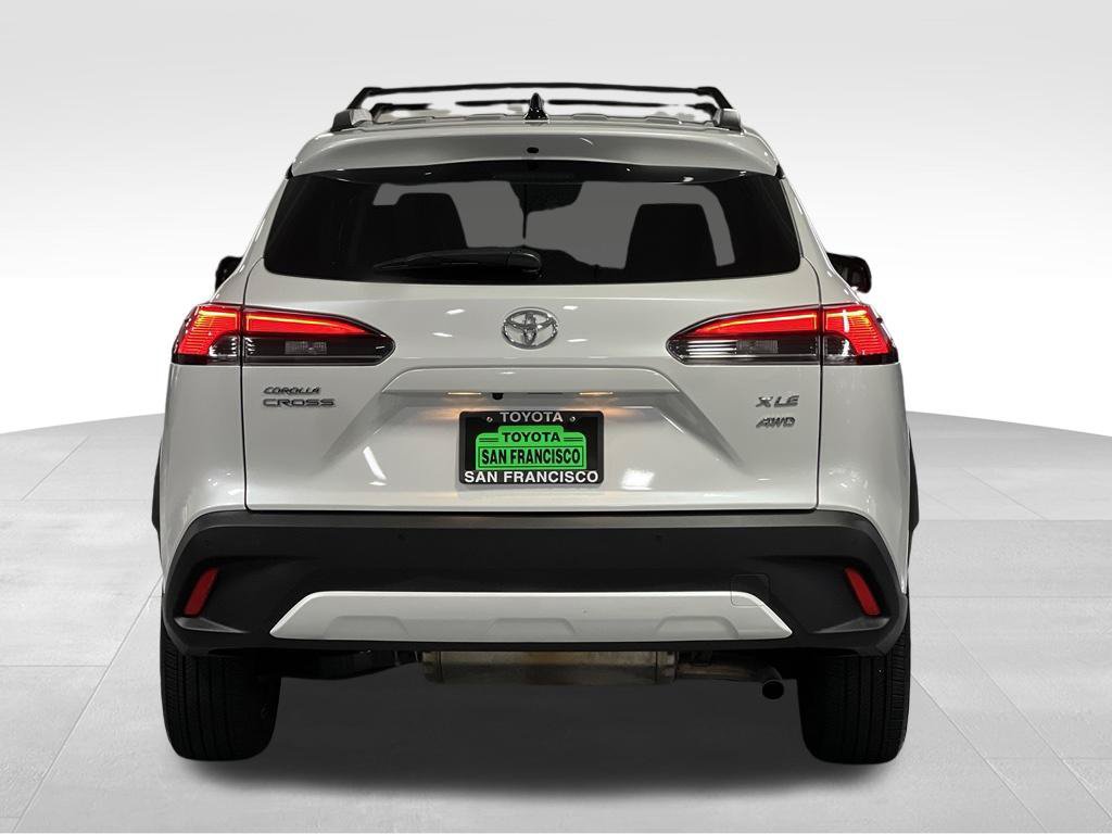 Certified 2025 Toyota Corolla Cross XLE w/ Convenience Package AWD/4WD image 4