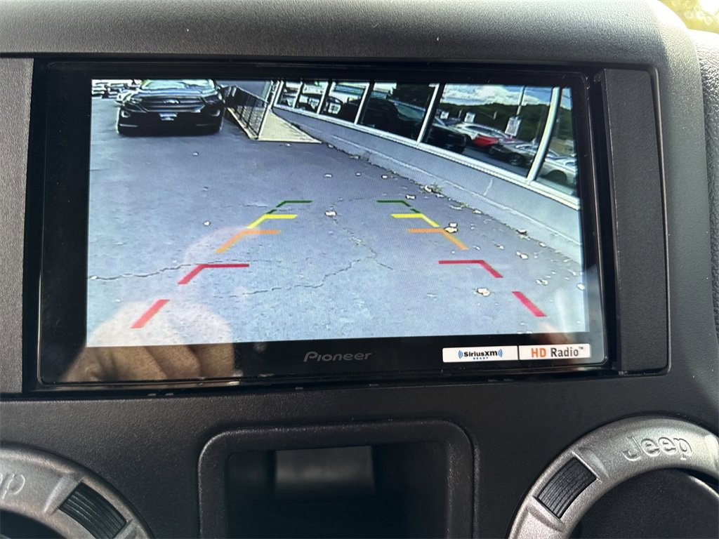 Used 2017 Jeep Wrangler Unlimited Sport w/ Connectivity Group image 19