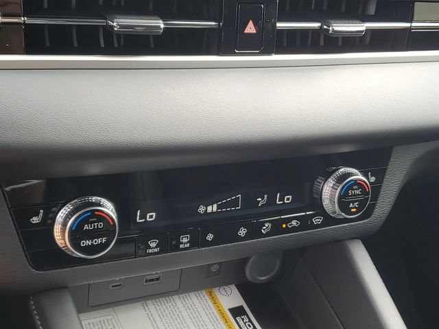 New 2026 Nissan Rogue SL AWD/4WD image 31