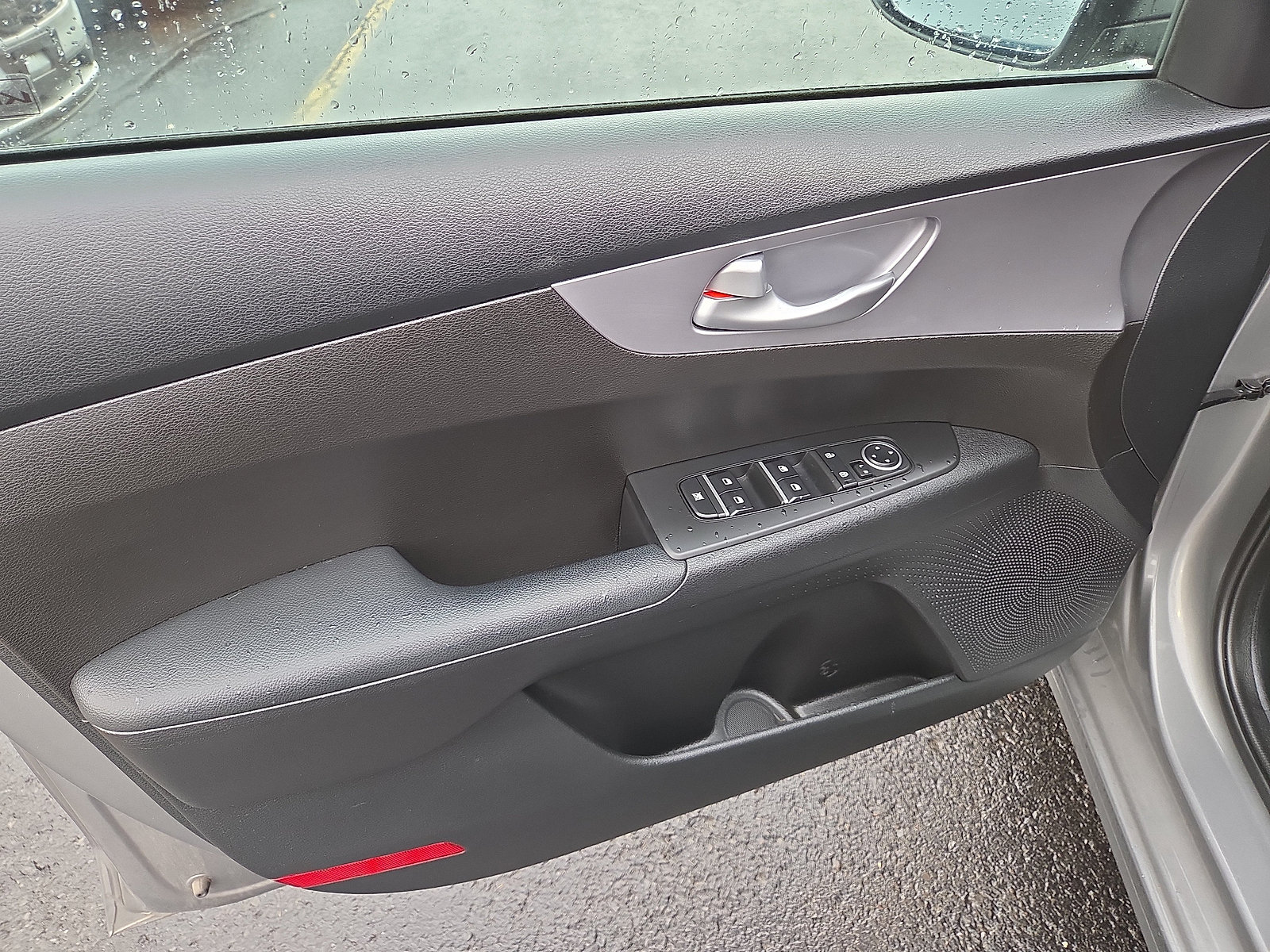 Used 2023 Kia Forte LXS FWD image 14