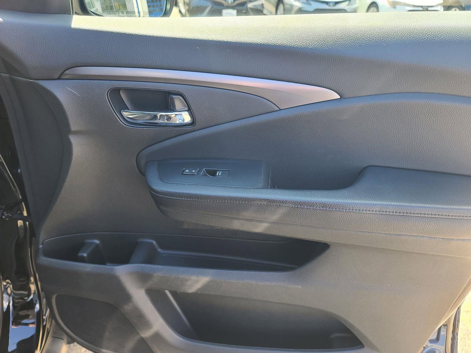 Used 2022 Honda Pilot Sport image 22