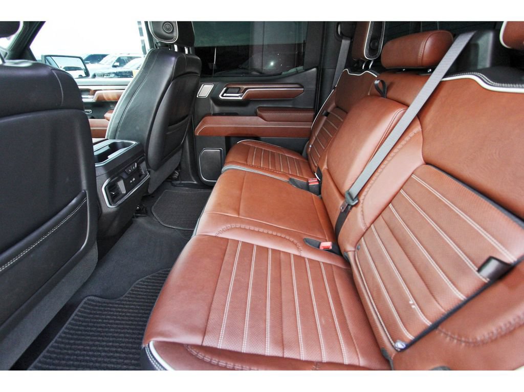 Used 2024 GMC Sierra 1500 Denali Ultimate AWD/4WD image 8