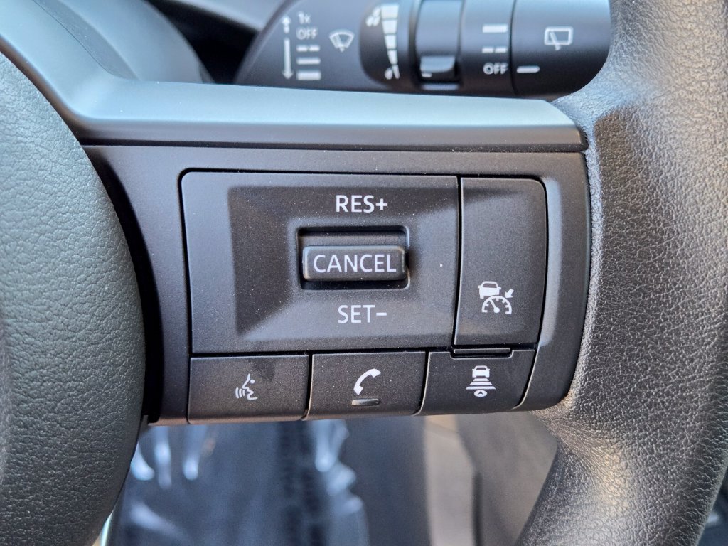 New 2027 Nissan Kicks SV w/ SV Premium Package FWD image 32