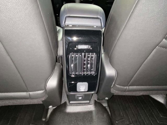 Used 2024 Jeep Compass Limited image 10