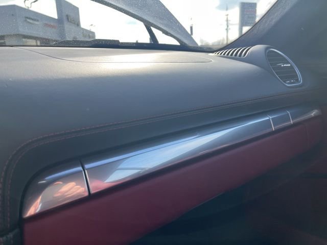 Used 2018 Porsche 718 Cayman GTS image 18