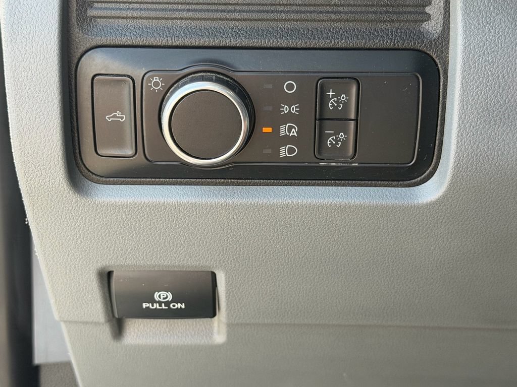 Used 2024 Ford F250 XL RWD image 29