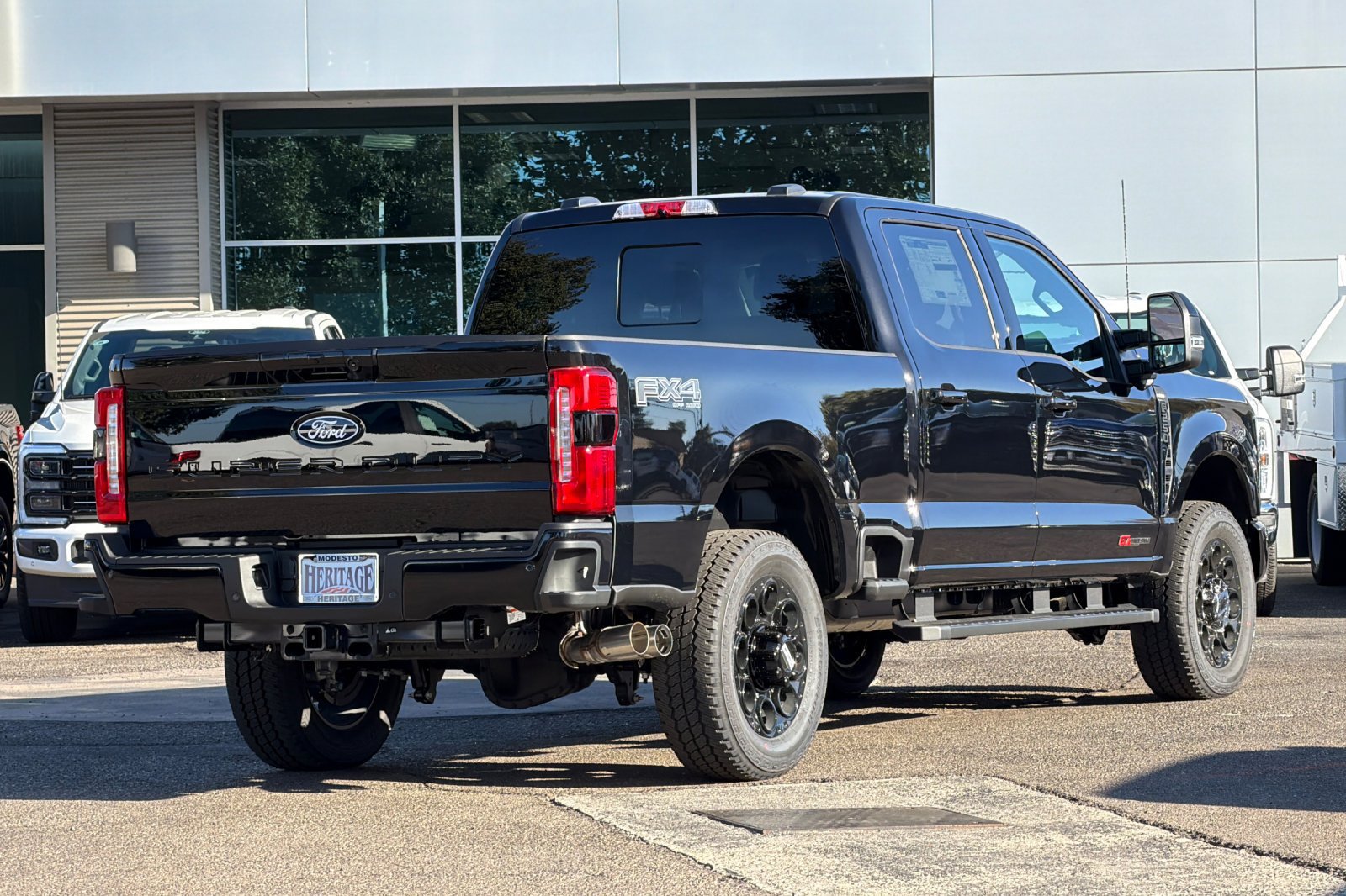 New 2027 Ford F250 Lariat w/ Black Appearance Package AWD/4WD image 4