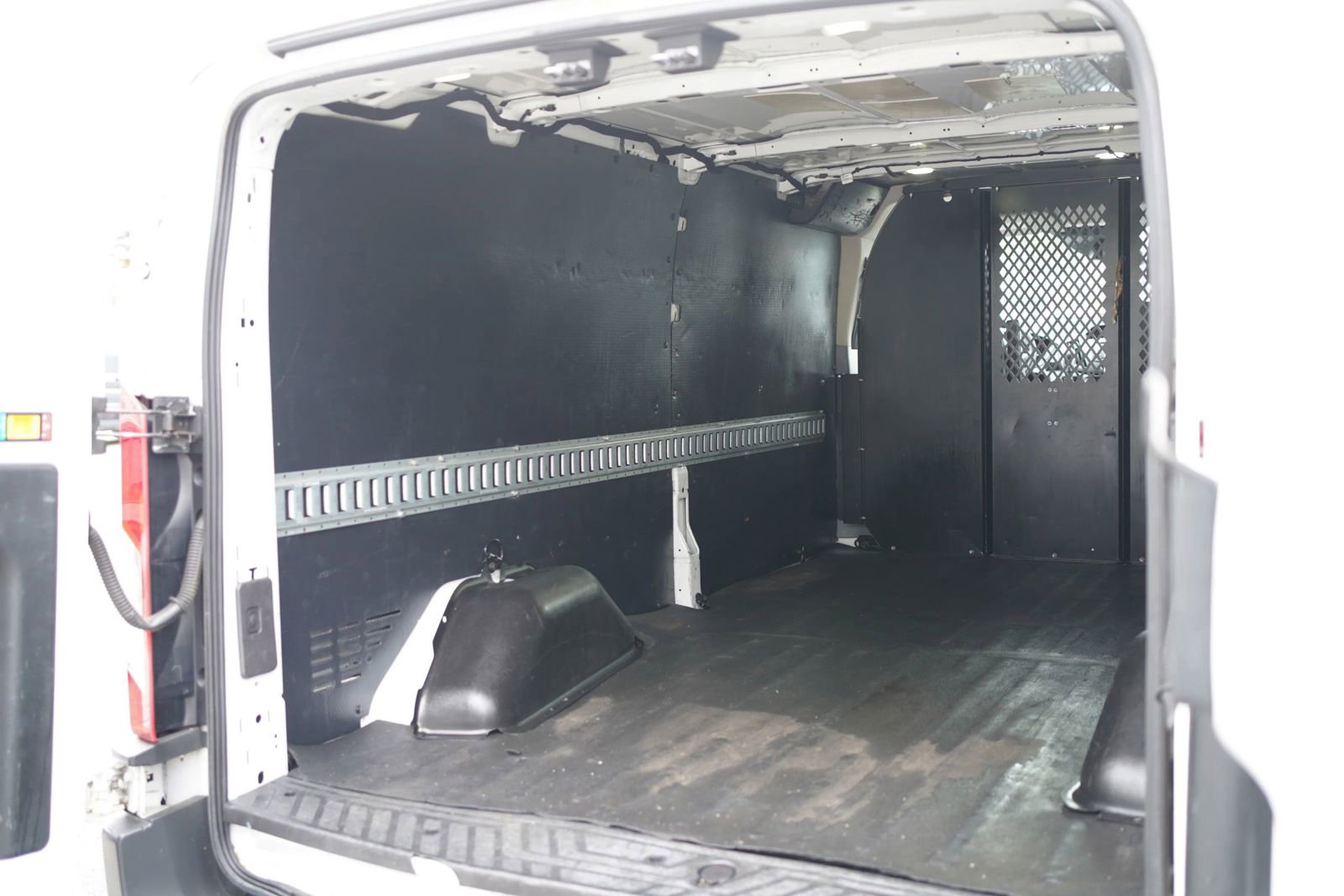 Used 2018 Ford Transit 350 148 Low Roof image 12