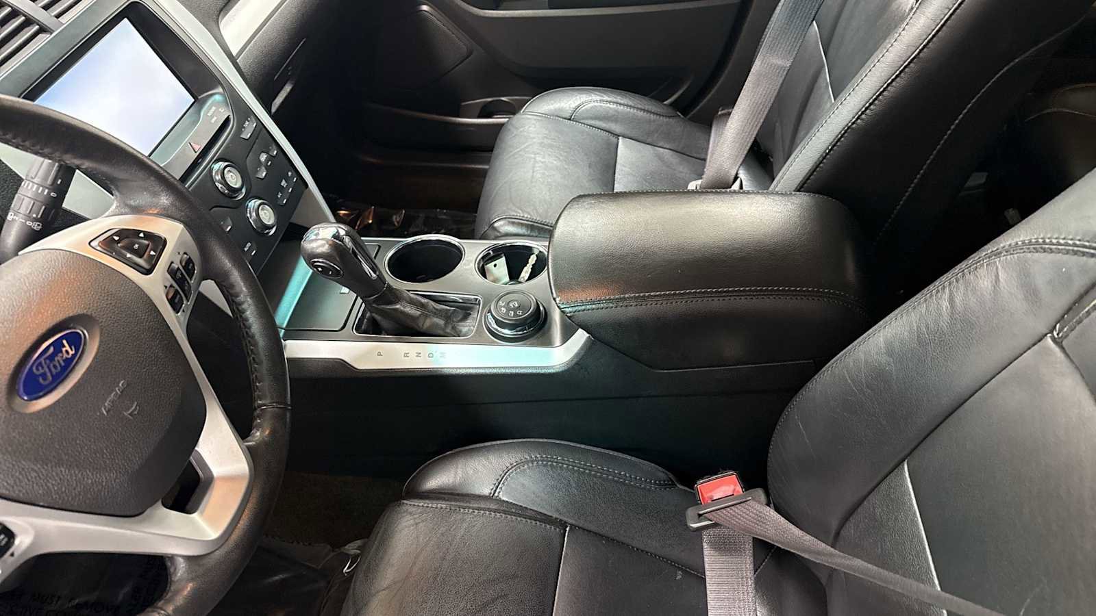 Used 2013 Ford Explorer XLT image 22