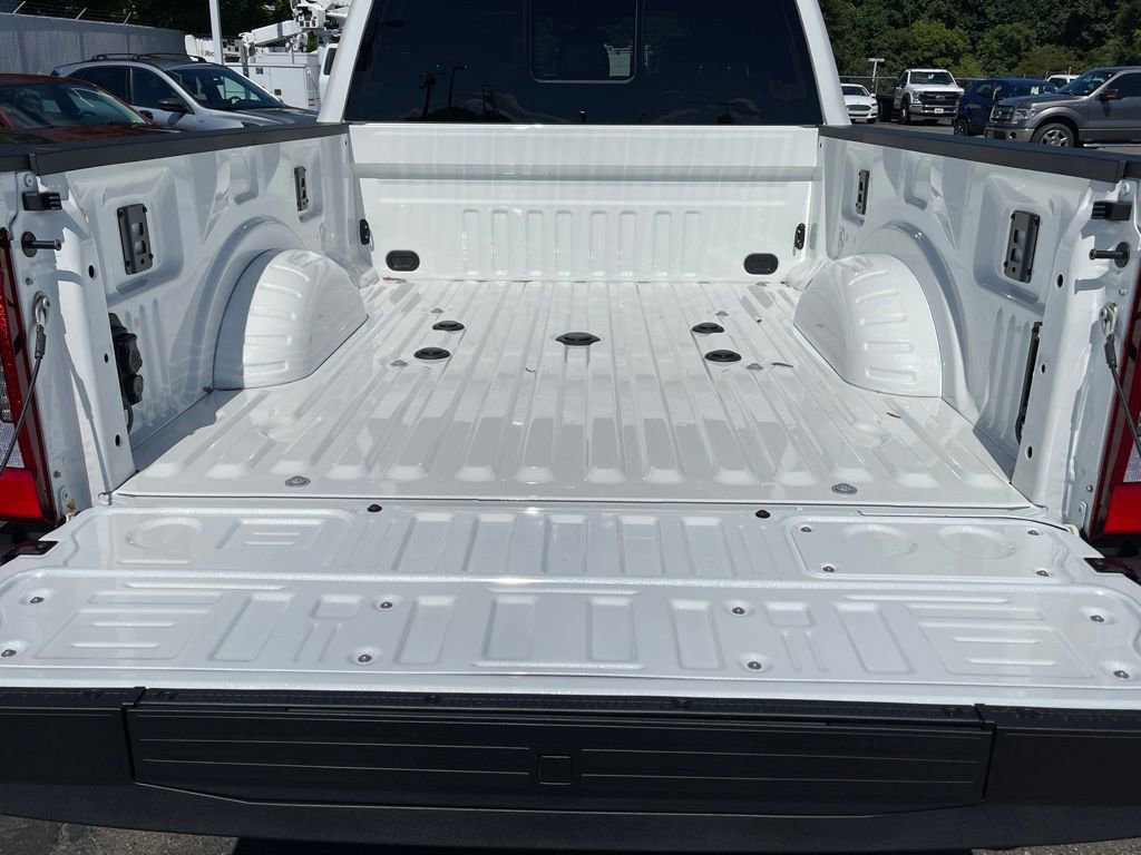 New 2025 Ford F250 Platinum image 20