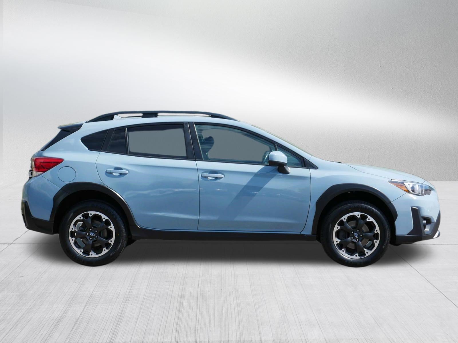 Used 2021 Subaru Crosstrek 2.0i Premium w/ Moonroof Package AWD/4WD image 8