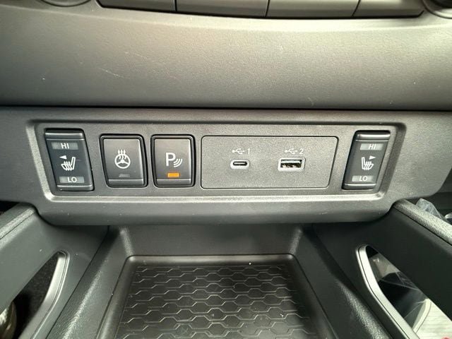 New 2026 Nissan Frontier SV w/ All-Weather Content Package AWD/4WD image 34