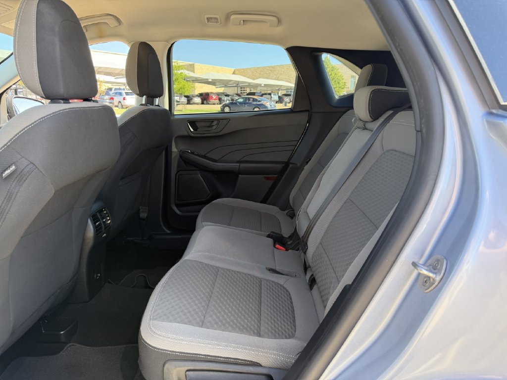 Used 2022 Ford Escape SE w/ Convenience Package FWD image 26