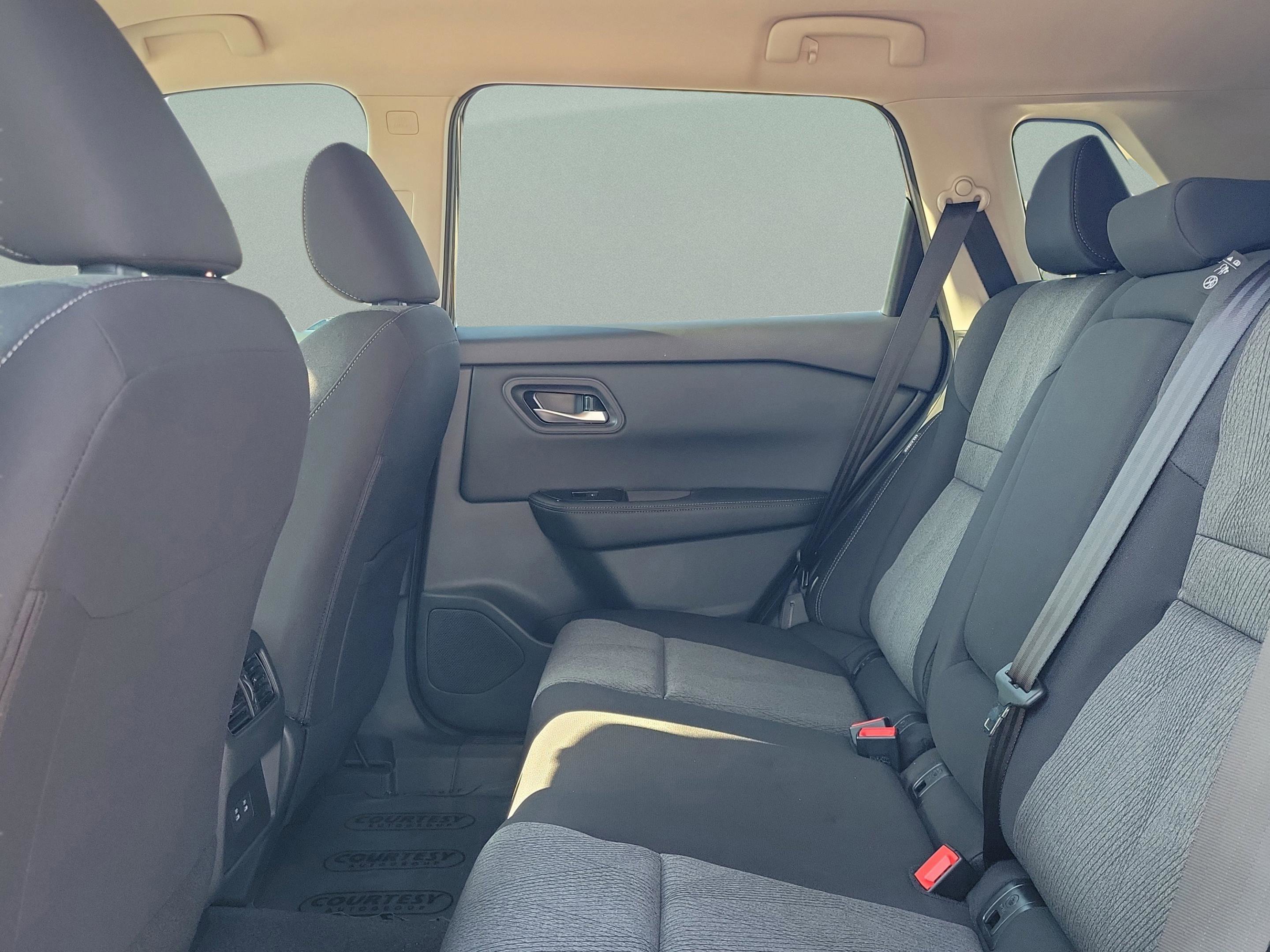 New 2026 Nissan Rogue SV w/ Cold Weather Package FWD image 12